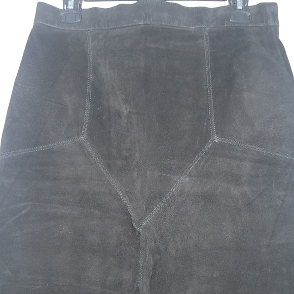 Vintage Global Identity Women's Size 13 Suede Leather G-III Black Skirt - Picture 2 of 11